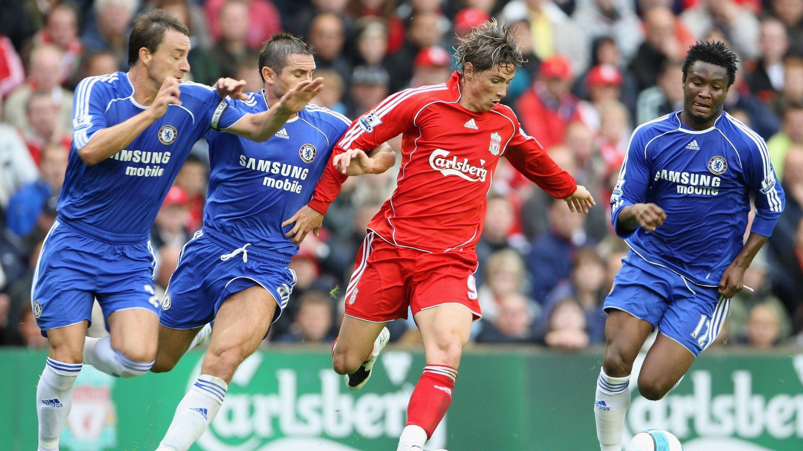 柏林联队个人表现亮眼,助力球队引领风骚,柏林联主场